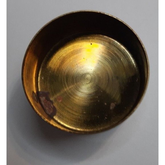 Vintage Brass Pill Box With Mother Of Pearl Inlay Design - Picture 11 of 14